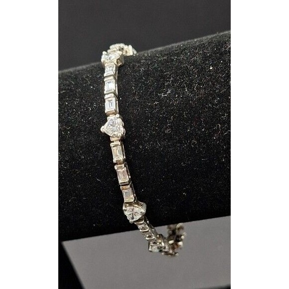Silver 925, CZ Bracelet with double safety clasp New Condition 7.5" - Picture 1 of 6